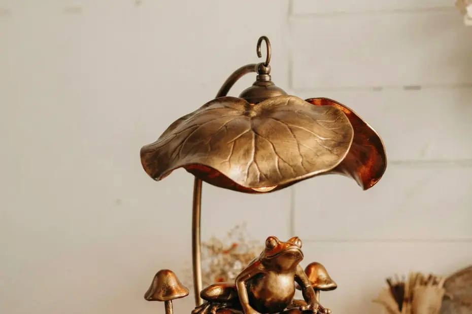 Frog Table Lamp Halloween Decor | Quirky Spooky Night Light for Home