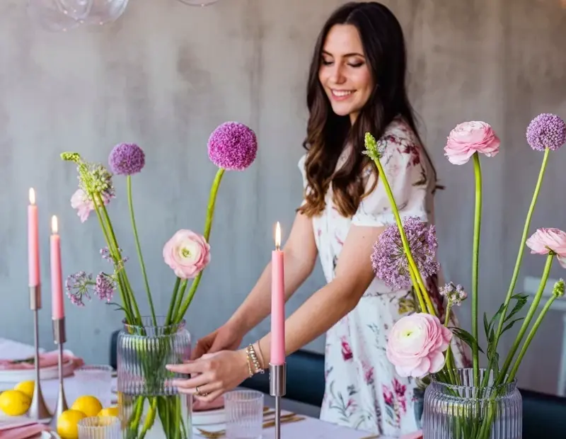 Before & After: Elegant Spring Holiday Tablescape with Pink Ranunculus and Gold Cutlery